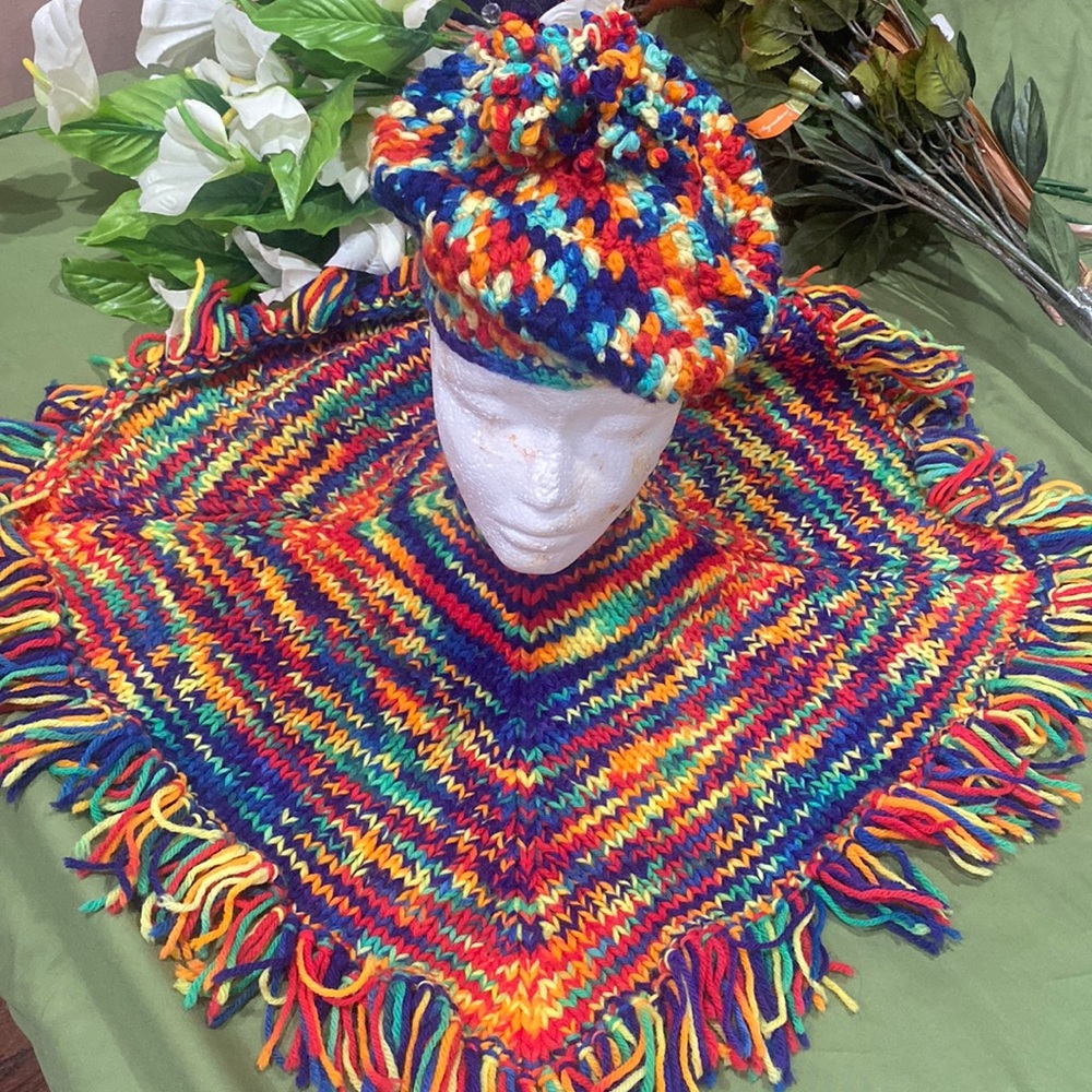Poncho & Hat Set❤️💙💚💛🧡